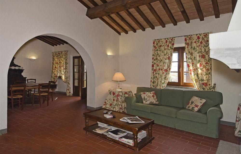 Badia Di Morrona Hotel Soianella Exterior photo